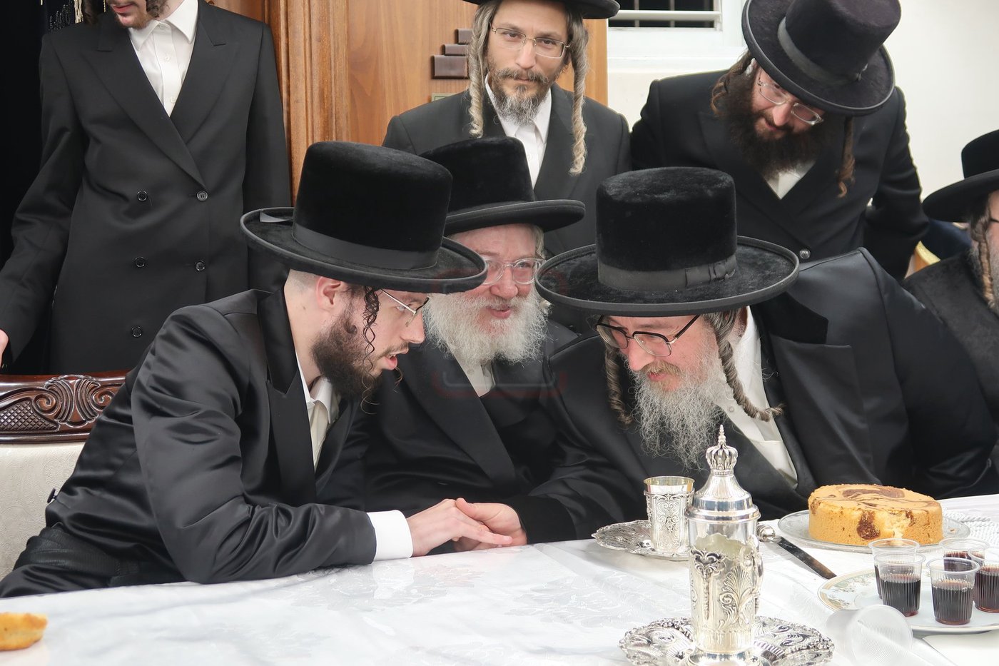 שמחת בית קאפיטשניץ - גאב"ד פרדס כץ 