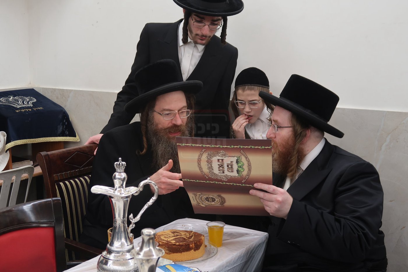 שמחת בית קאפיטשניץ - גאב"ד פרדס כץ 