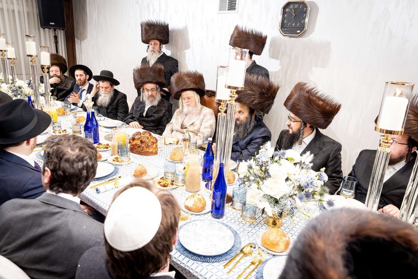 שמחת השבע ברכות בביתו של האדמו''ר ממונקאטש 