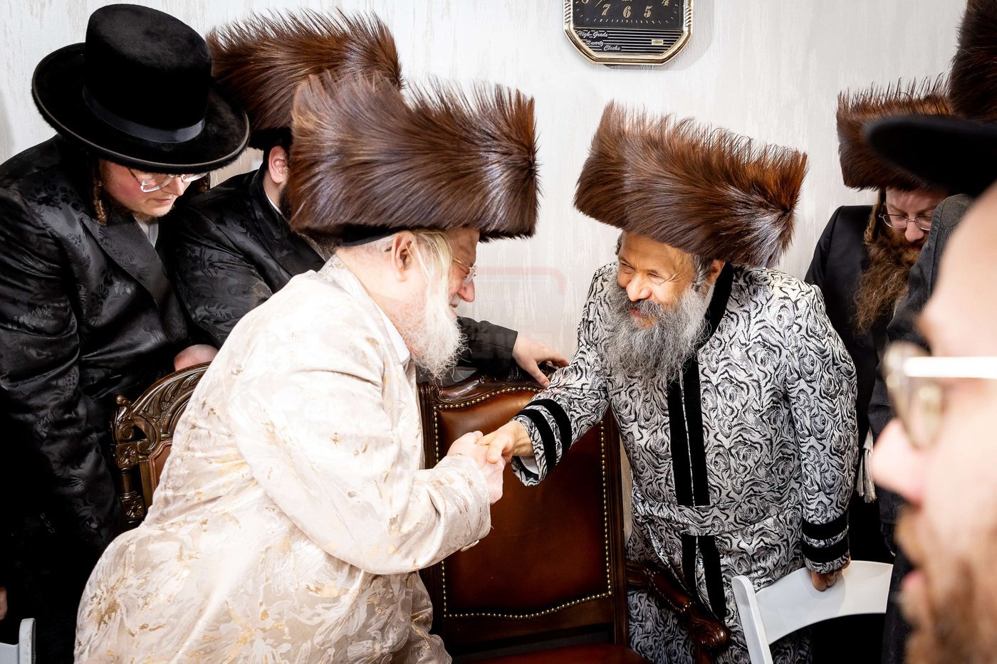 שמחת השבע ברכות בביתו של האדמו''ר ממונקאטש 