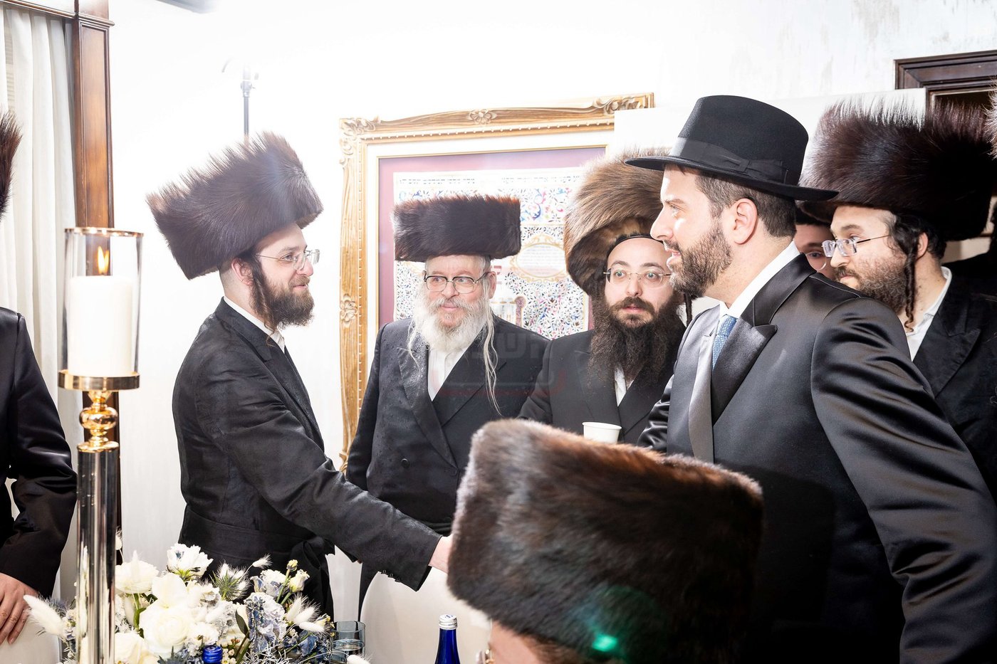 שמחת השבע ברכות בביתו של האדמו''ר ממונקאטש 