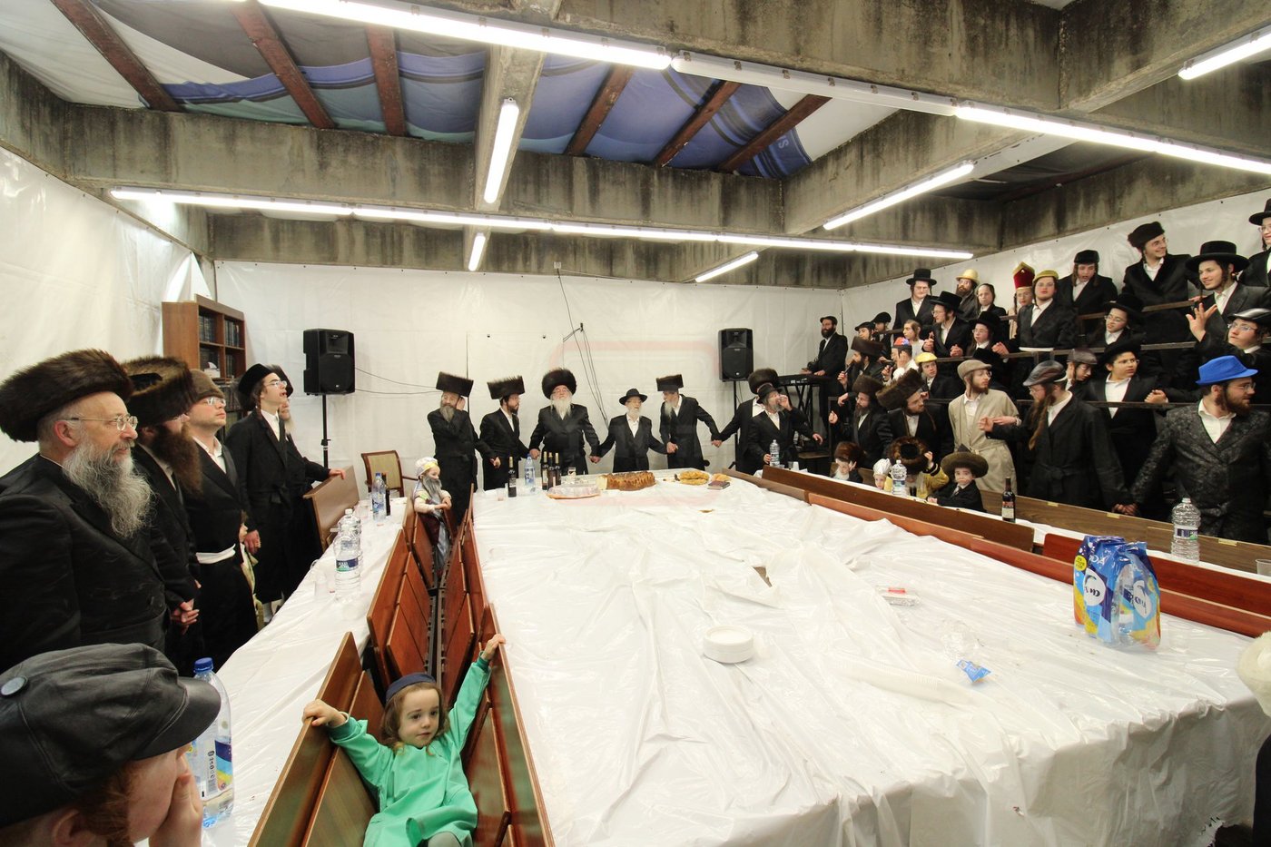 פורים בחצה"ק ביאלה רמת אהרן