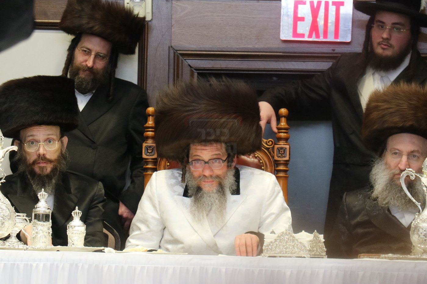 פורים בחצה"ק סקולען לייקווד