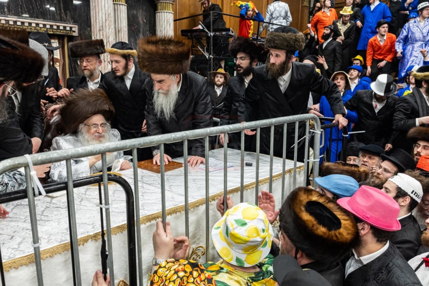 פורים בחצה"ק צאנז קלויזנבורג