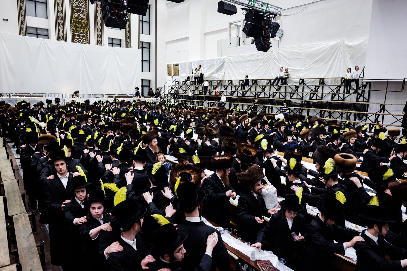 פורים בחצה"ק באבוב 45