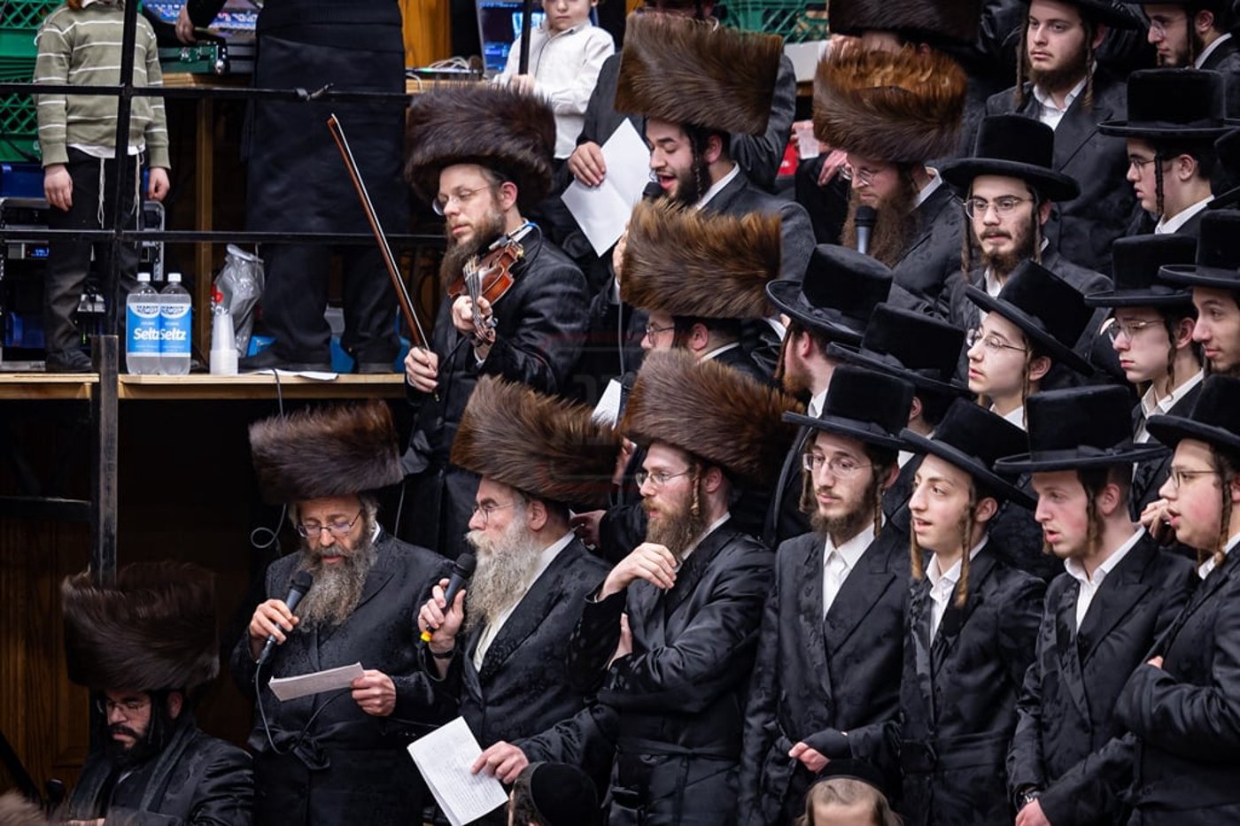 פורים בחצה"ק צאנז קלויזנבורג