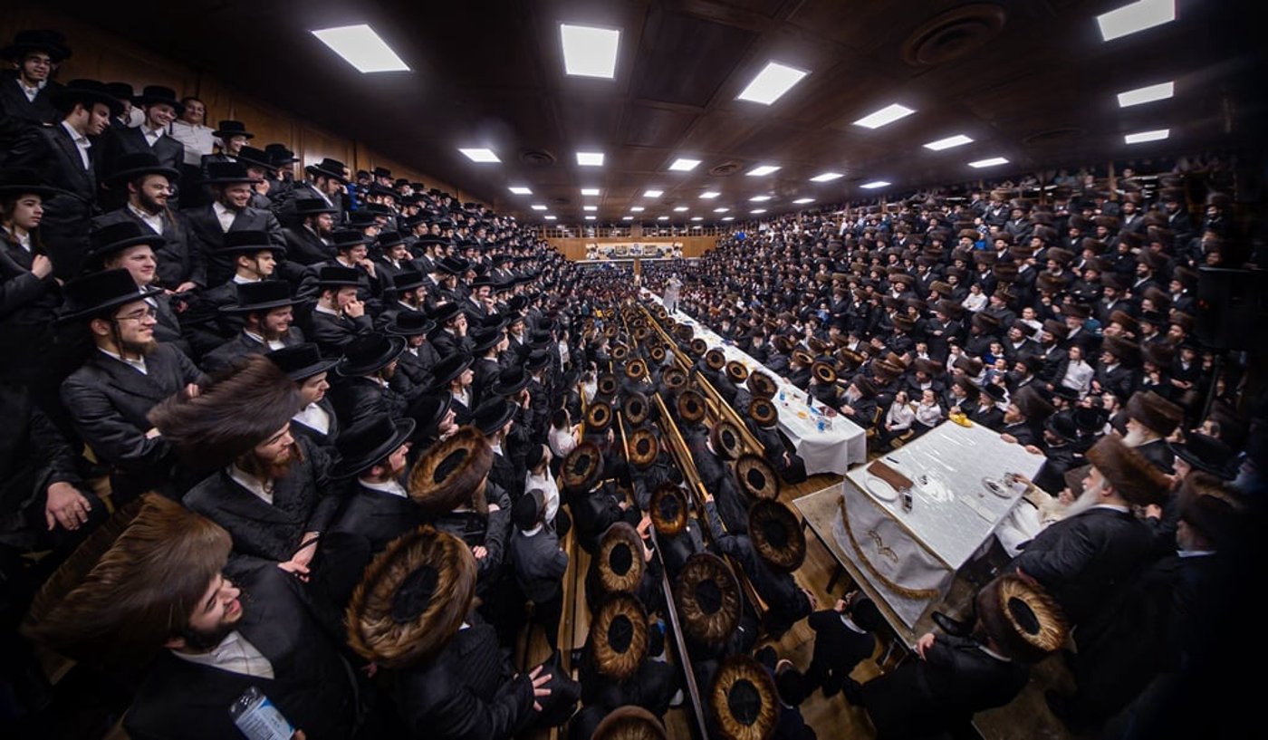 פורים בחצה"ק צאנז קלויזנבורג