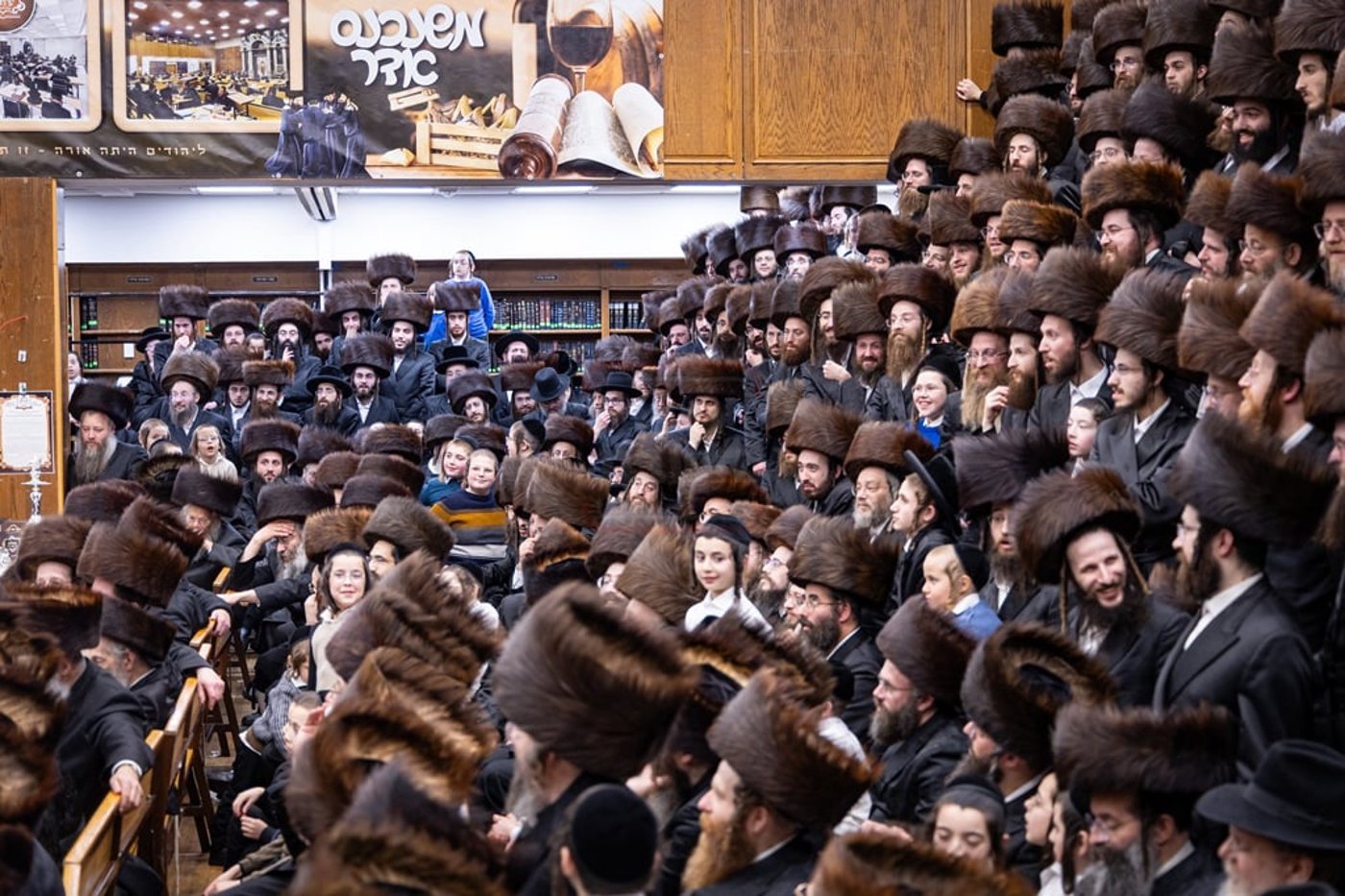 פורים בחצה"ק צאנז קלויזנבורג