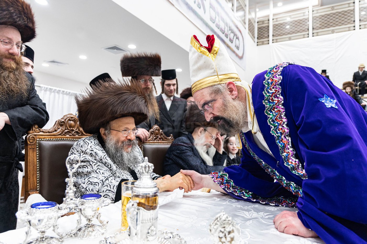 פורים בחצה"ק באבוב 45