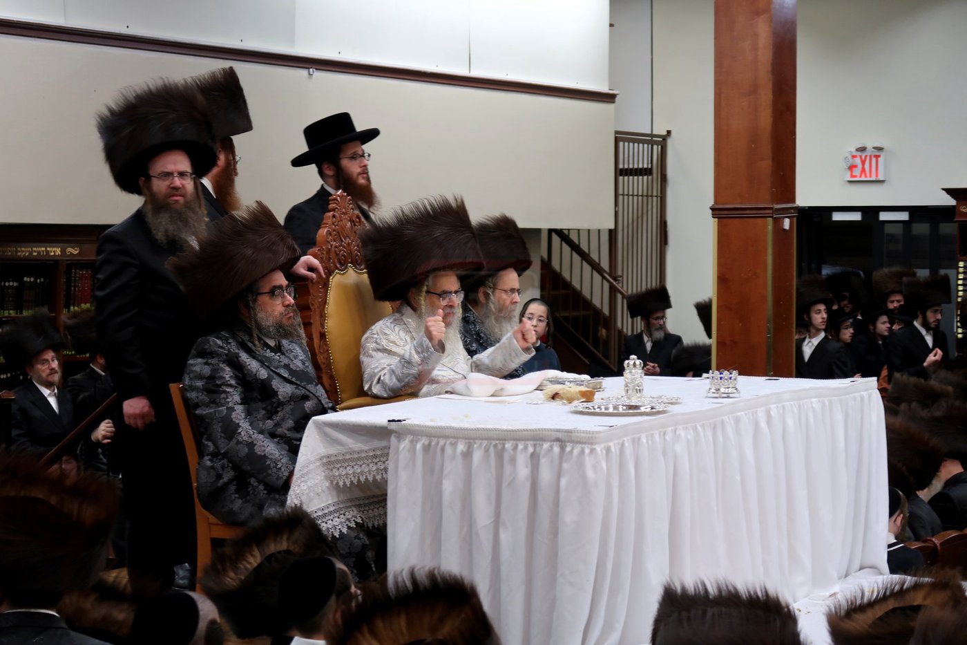 פורים בחצה"ק סאטמר