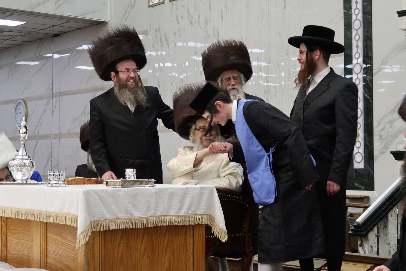 פורים בחצה"ק סאטמר