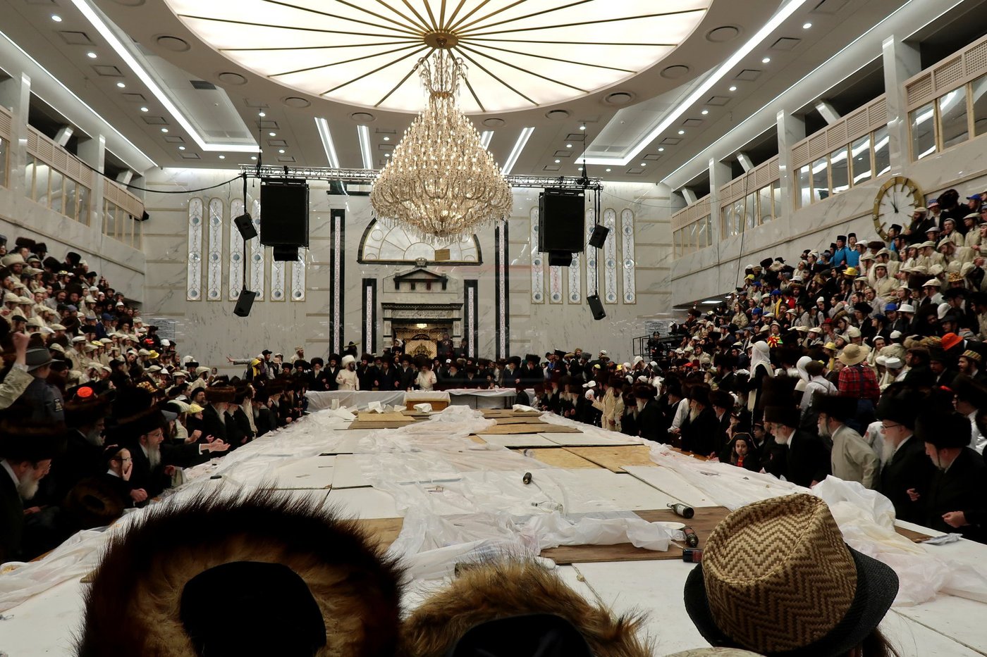 פורים בחצה"ק סאטמר