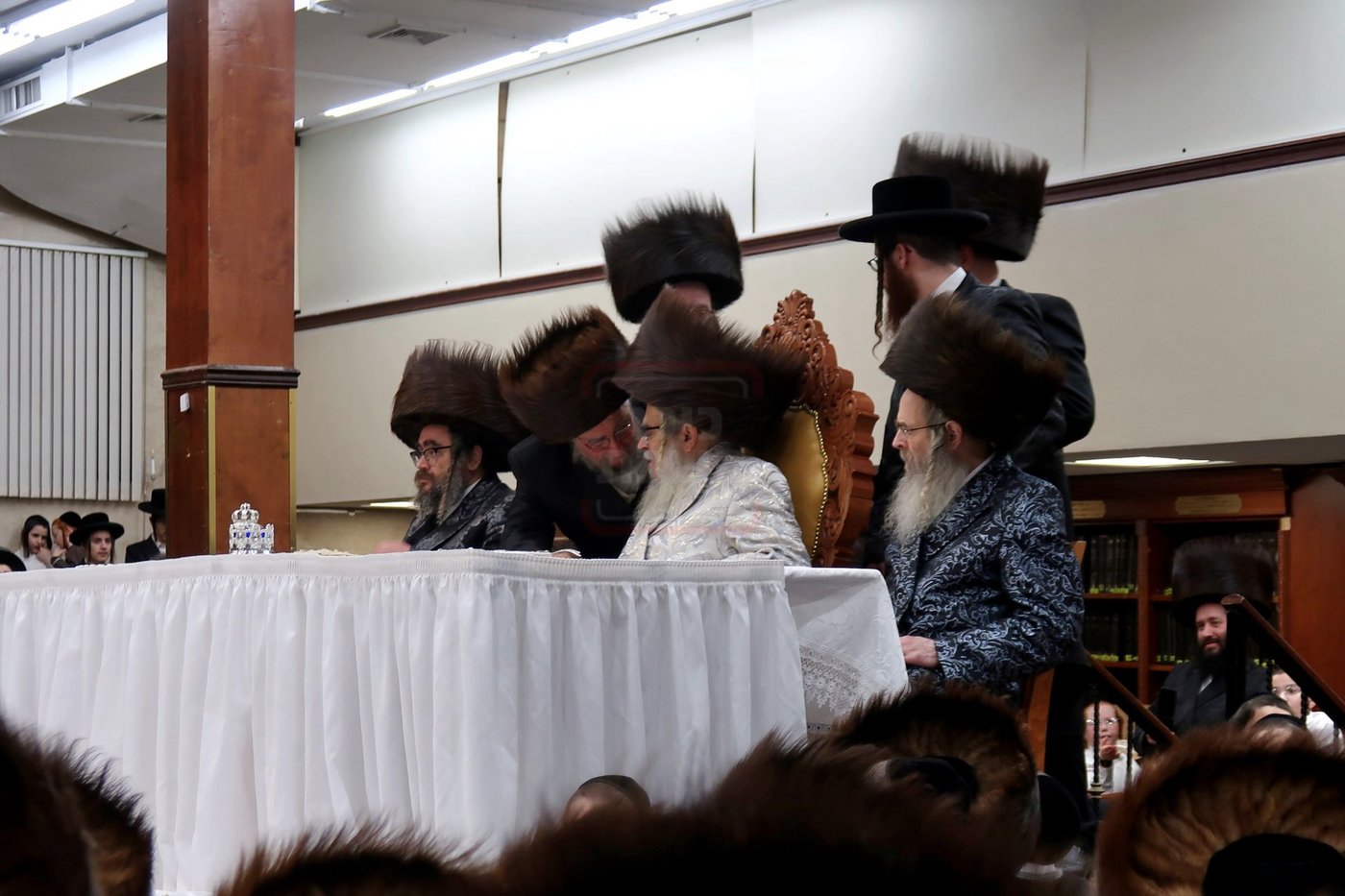 פורים בחצה"ק סאטמר