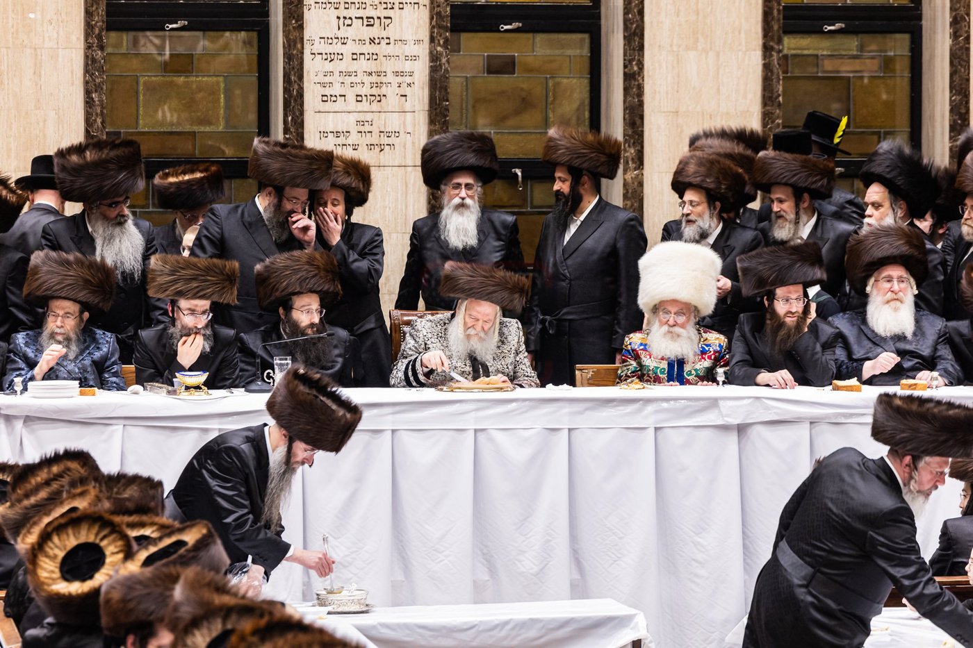 פורים בחצה"ק באבוב