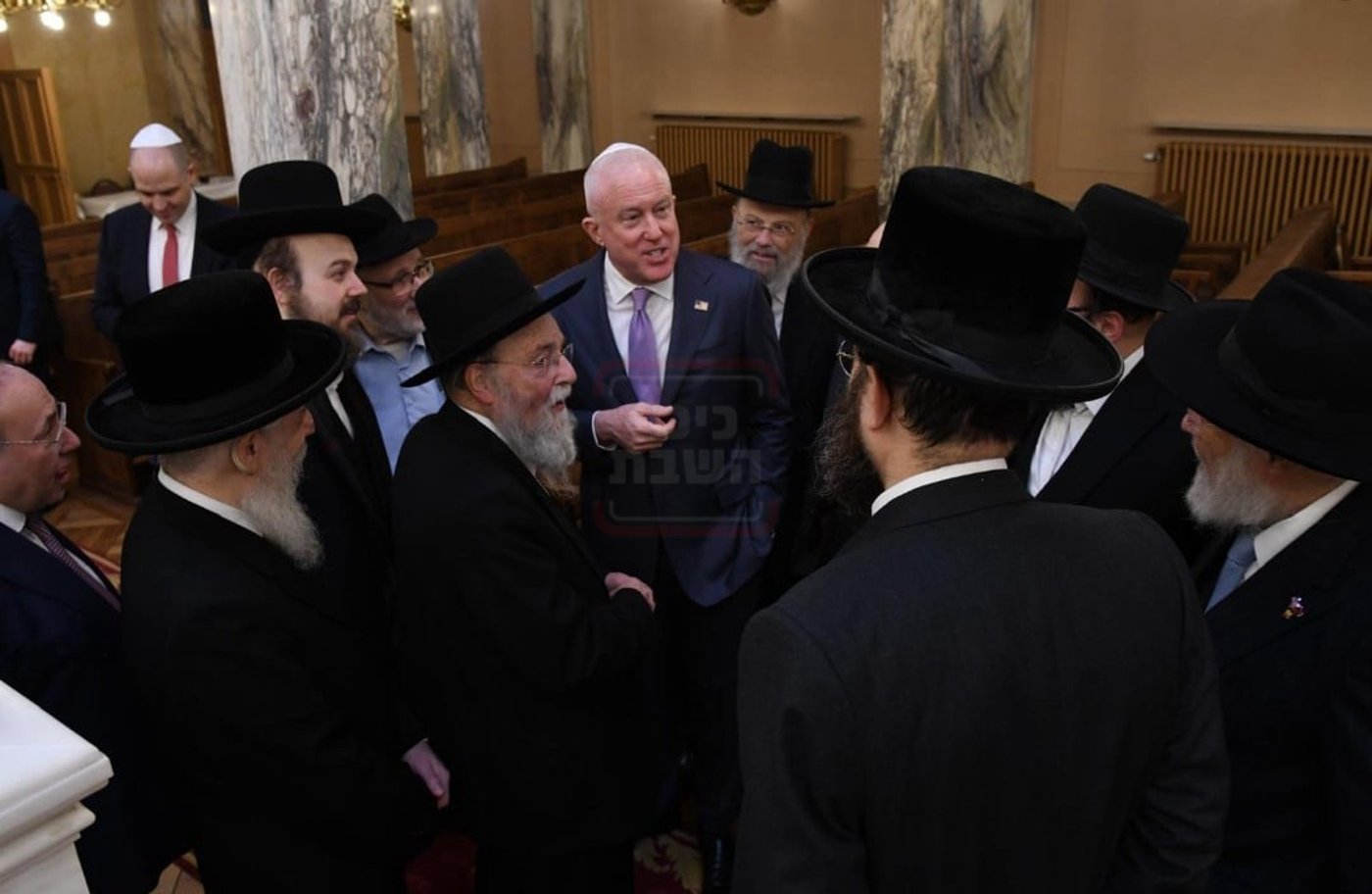 זיידלע חוזר | מהאדמו"ר שתקע בשופר בחודש אדר ועד לחסידים שכבשו את סיני; סיכום שבועי שאסור לפספס!