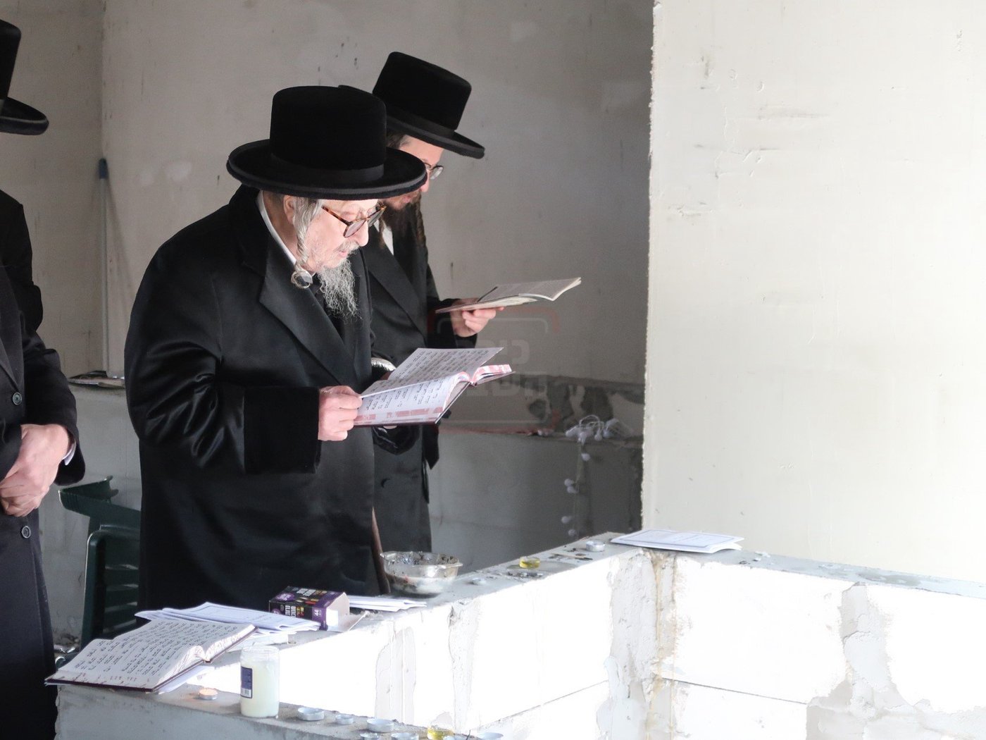 האדמו"ר מסקאליע במסע הקודש לפולין