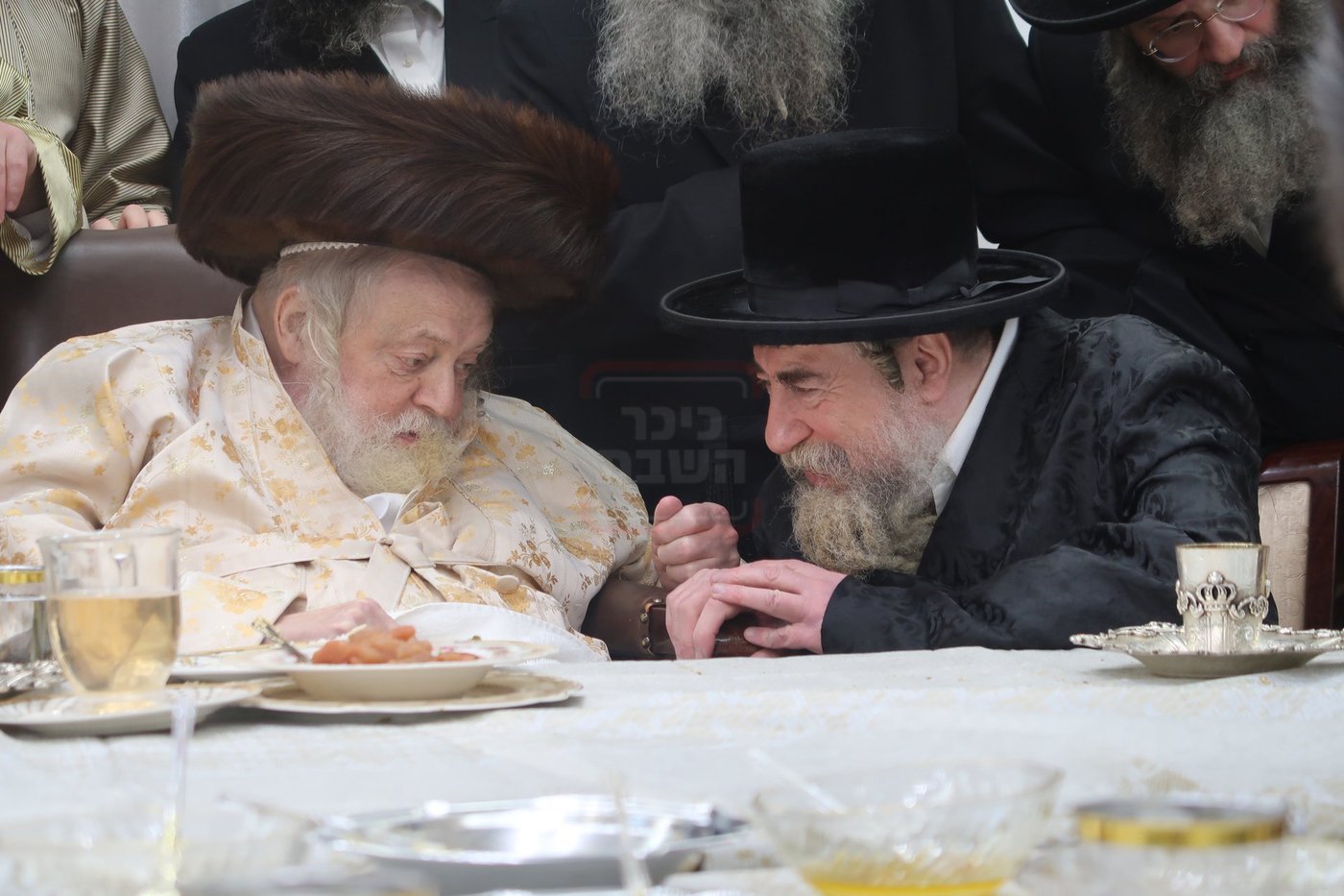 האדמו"ר מרחמסטריווקא בשמחת בית תולדות אברהם יצחק