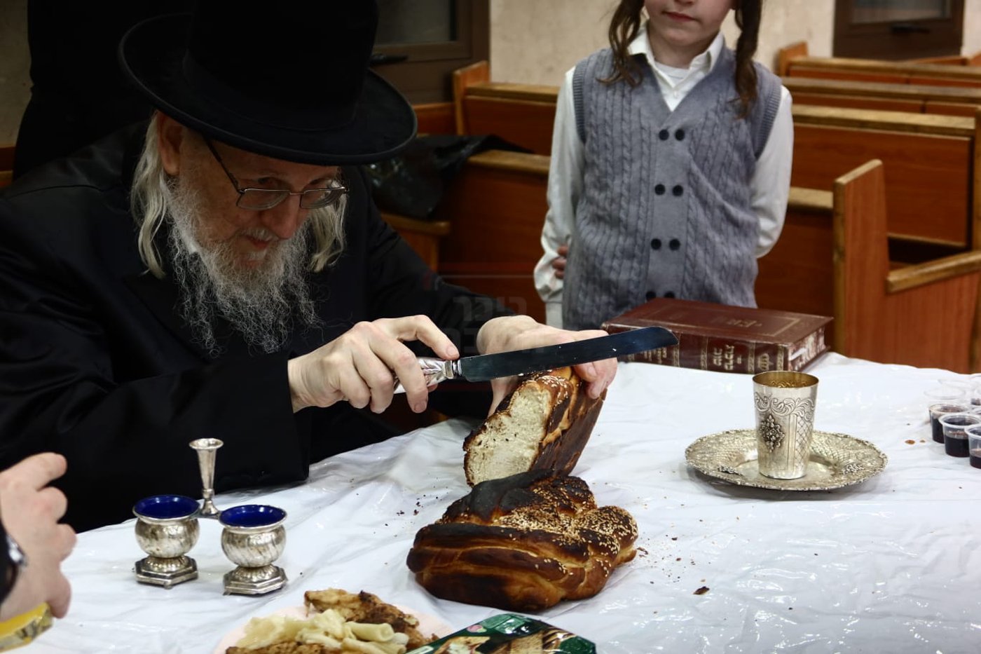 הילולא קדישא באוז'רוב