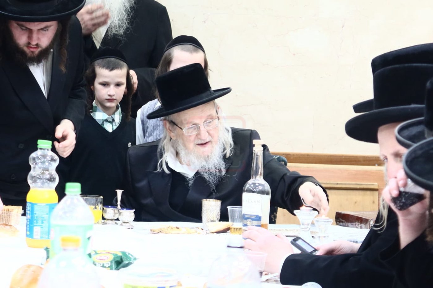 הילולא קדישא באוז'רוב