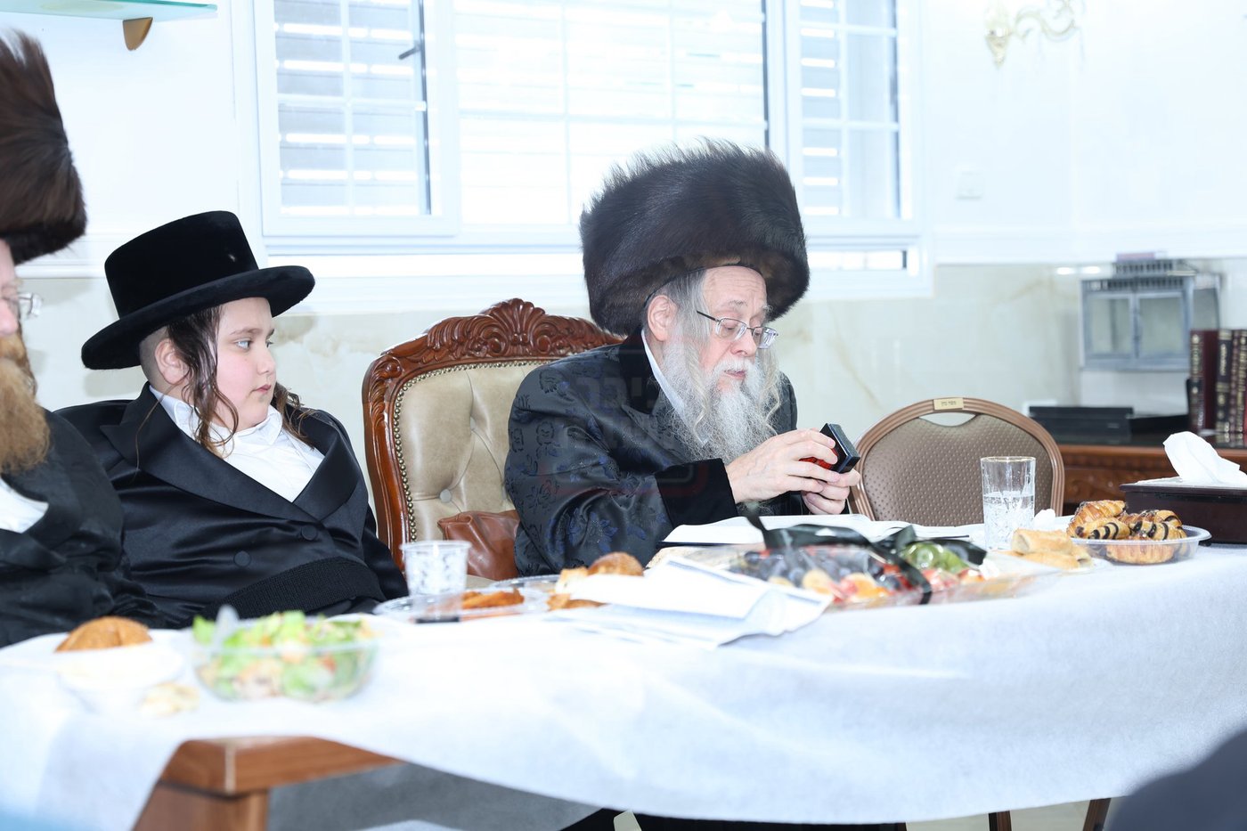 שמחת בר מצווה לנכד הגה"צ רבי יצחק לעזאר