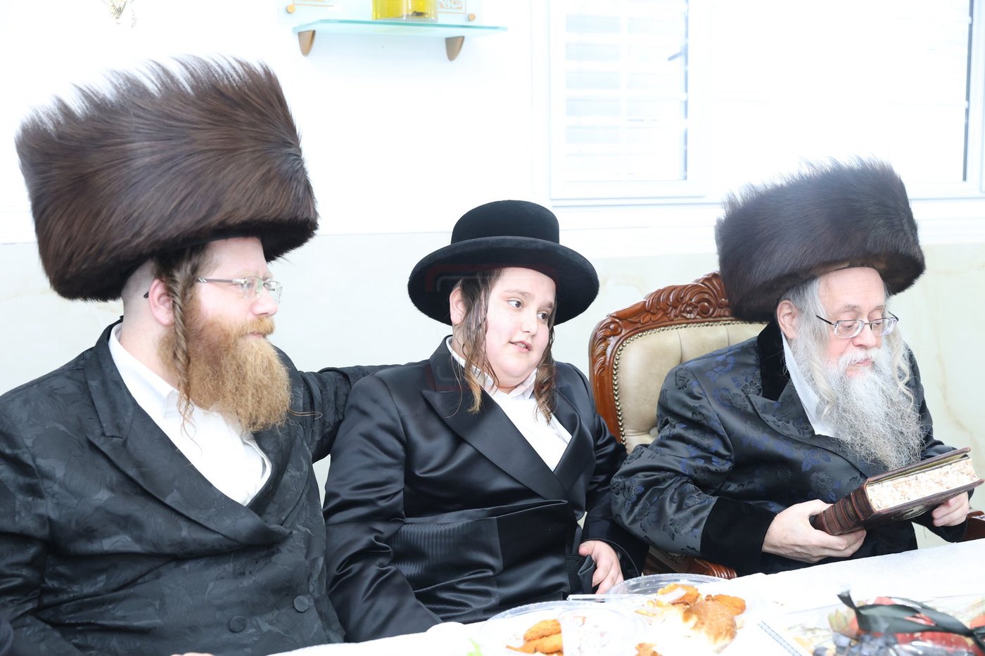 שמחת בר מצווה לנכד הגה"צ רבי יצחק לעזאר