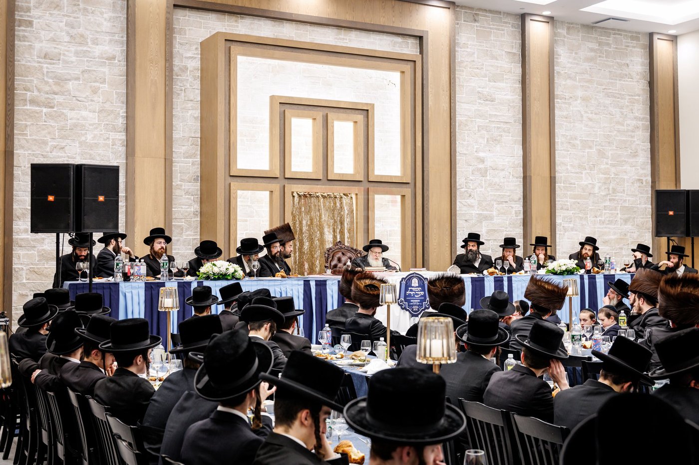 הכנסת ספר תורה בצאנז קלויזנבורג