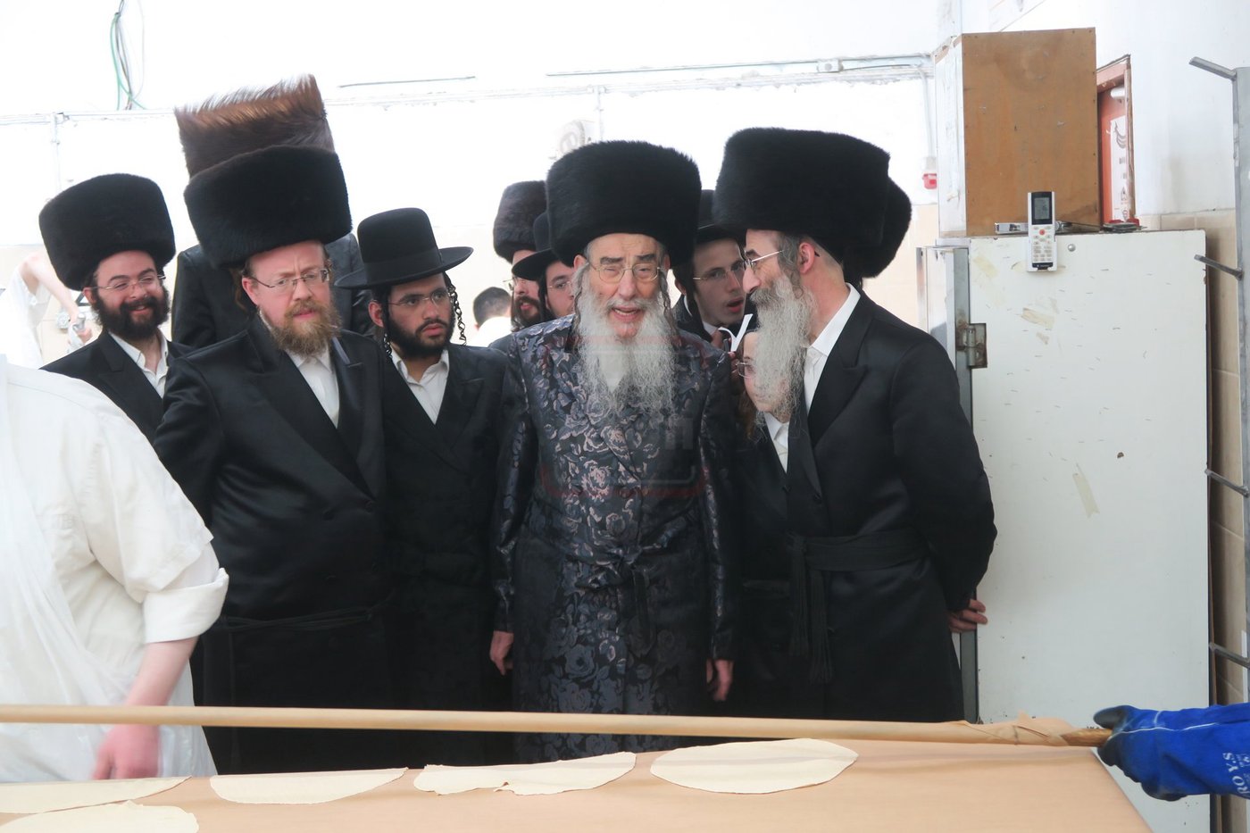 האדמו"ר מאלכסנדר באפיית מצות מצווה