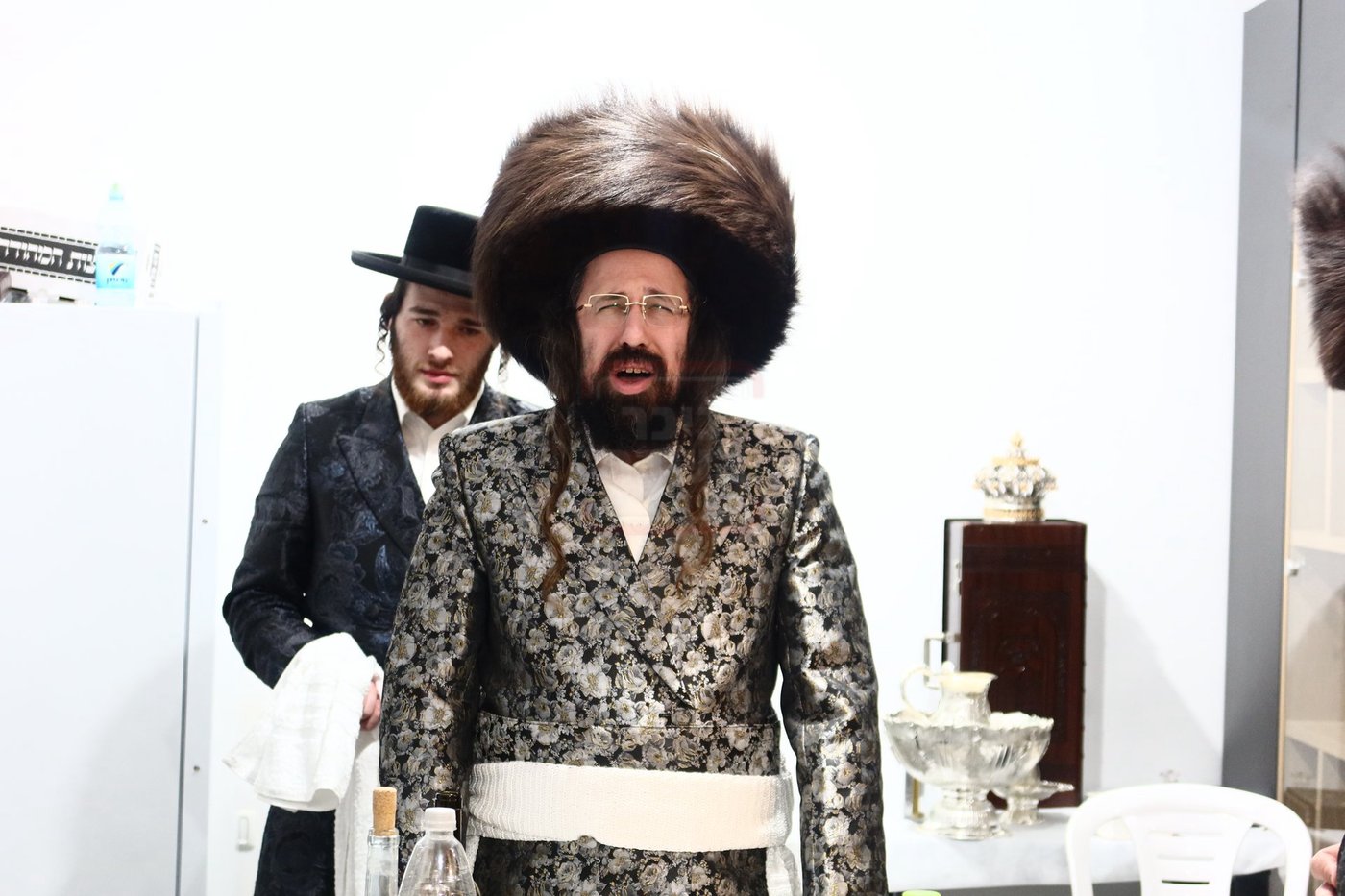 מוצ"ש חוה"מ פסח בחצה"ק מעזבוז