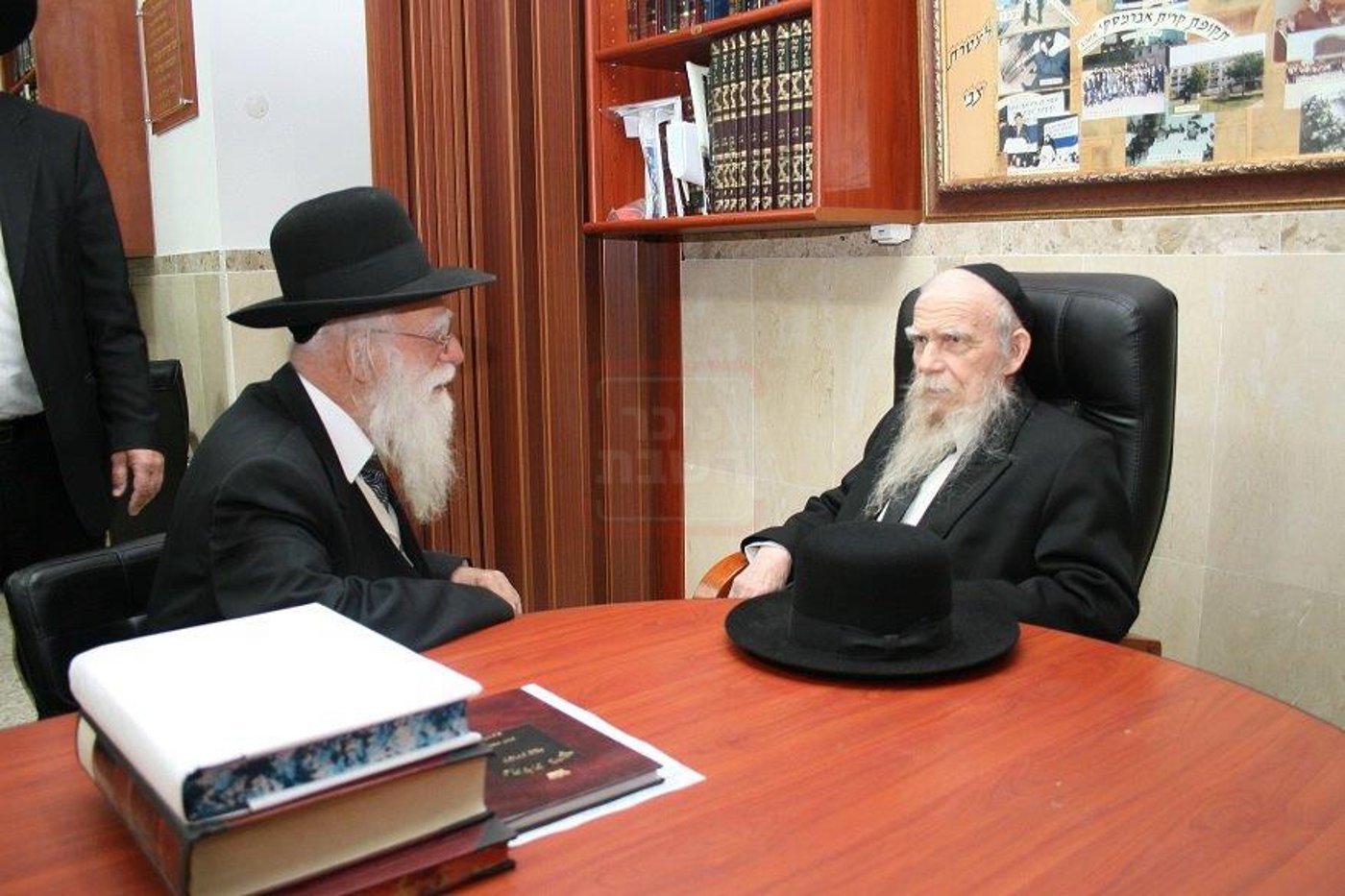 מראות חיי הגאון רבי אברהם אלטמן זצ"ל