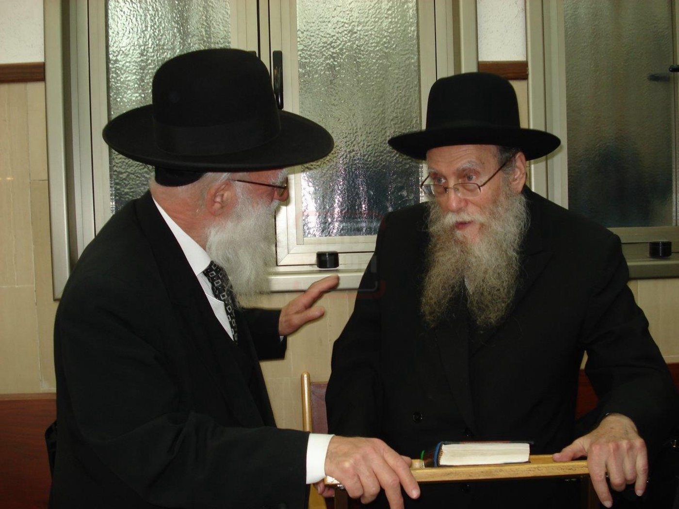 מראות חיי הגאון רבי אברהם אלטמן זצ"ל