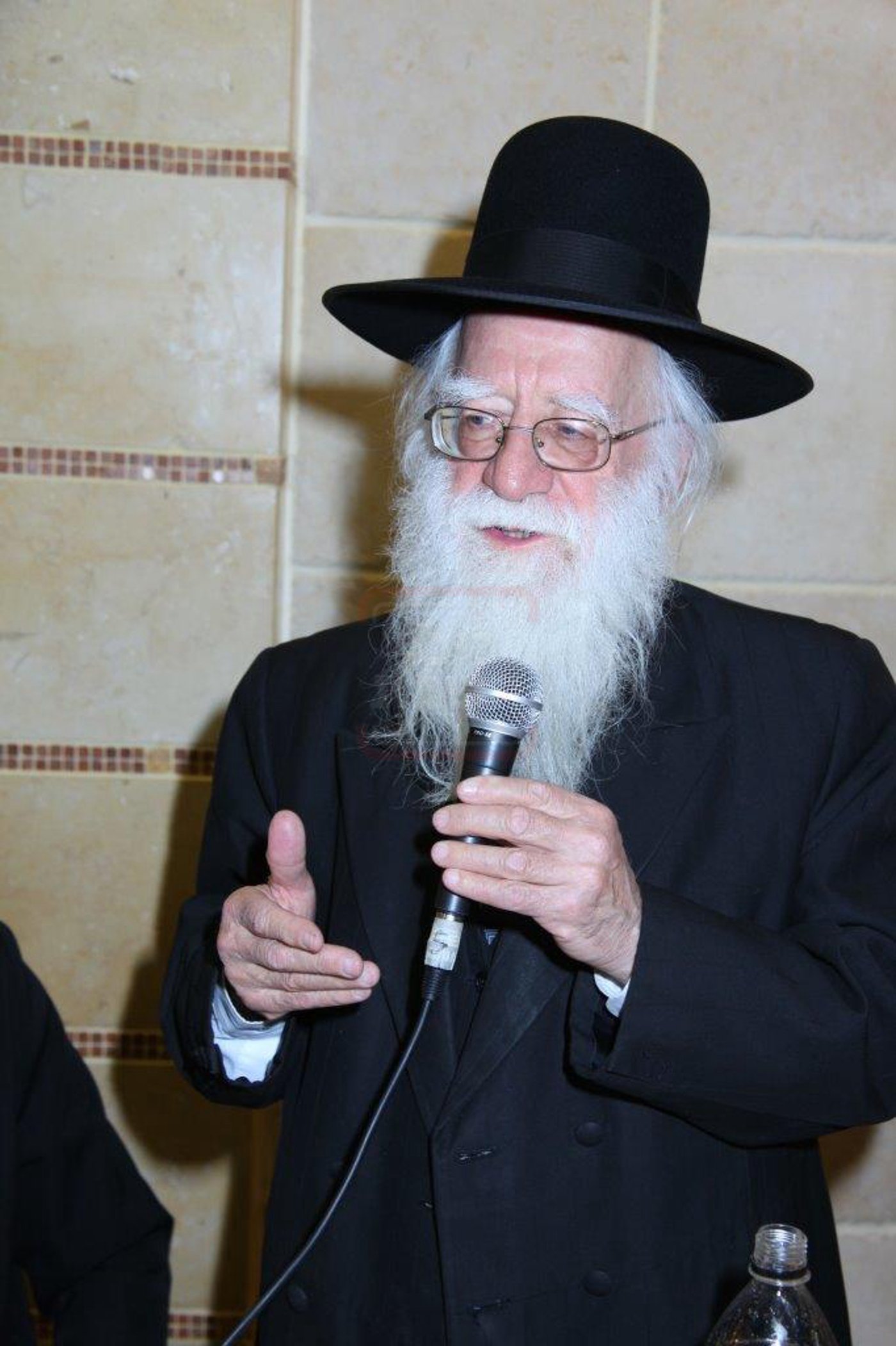 מראות חיי הגאון רבי אברהם אלטמן זצ"ל