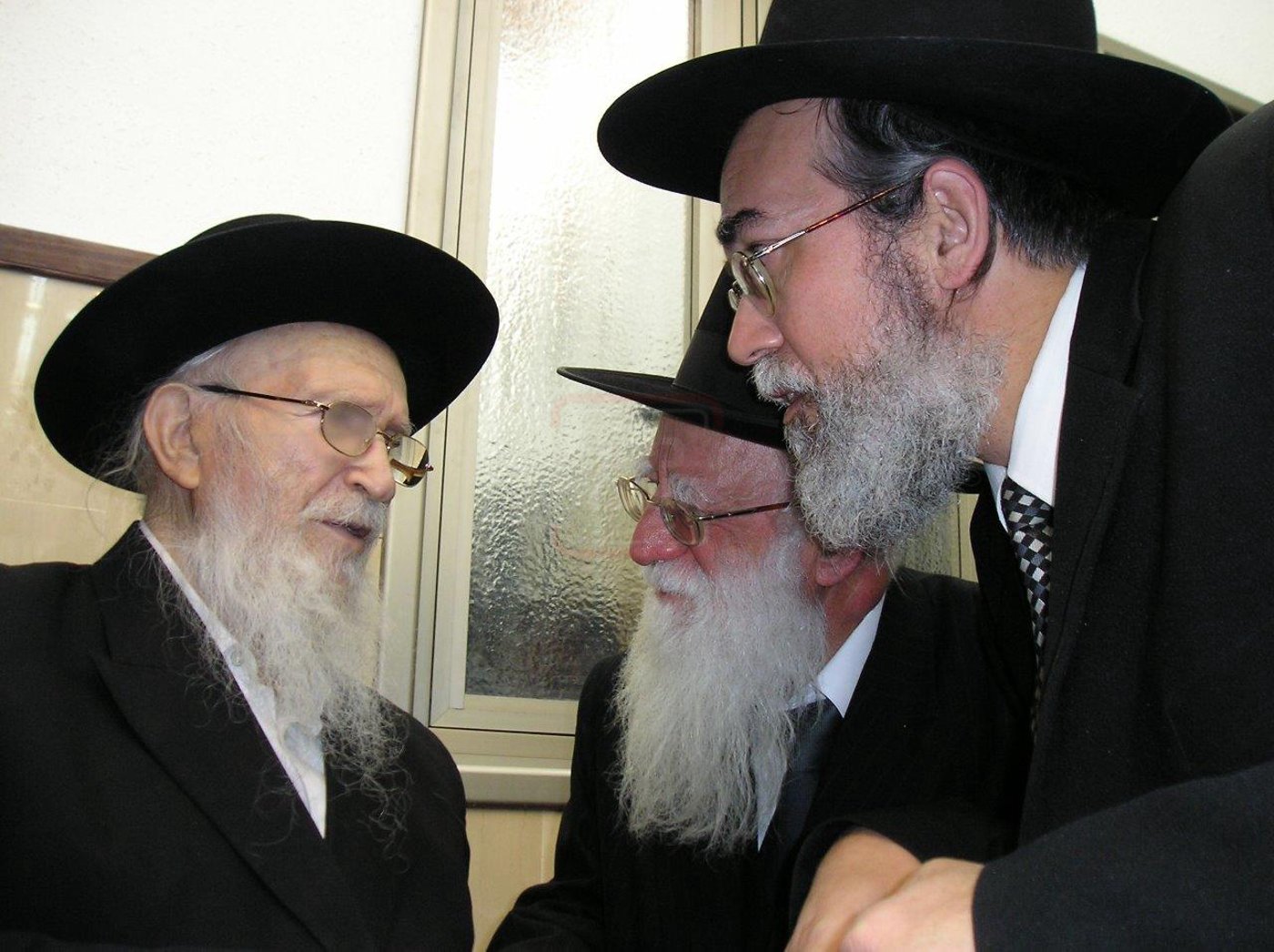 מראות חיי הגאון רבי אברהם אלטמן זצ"ל