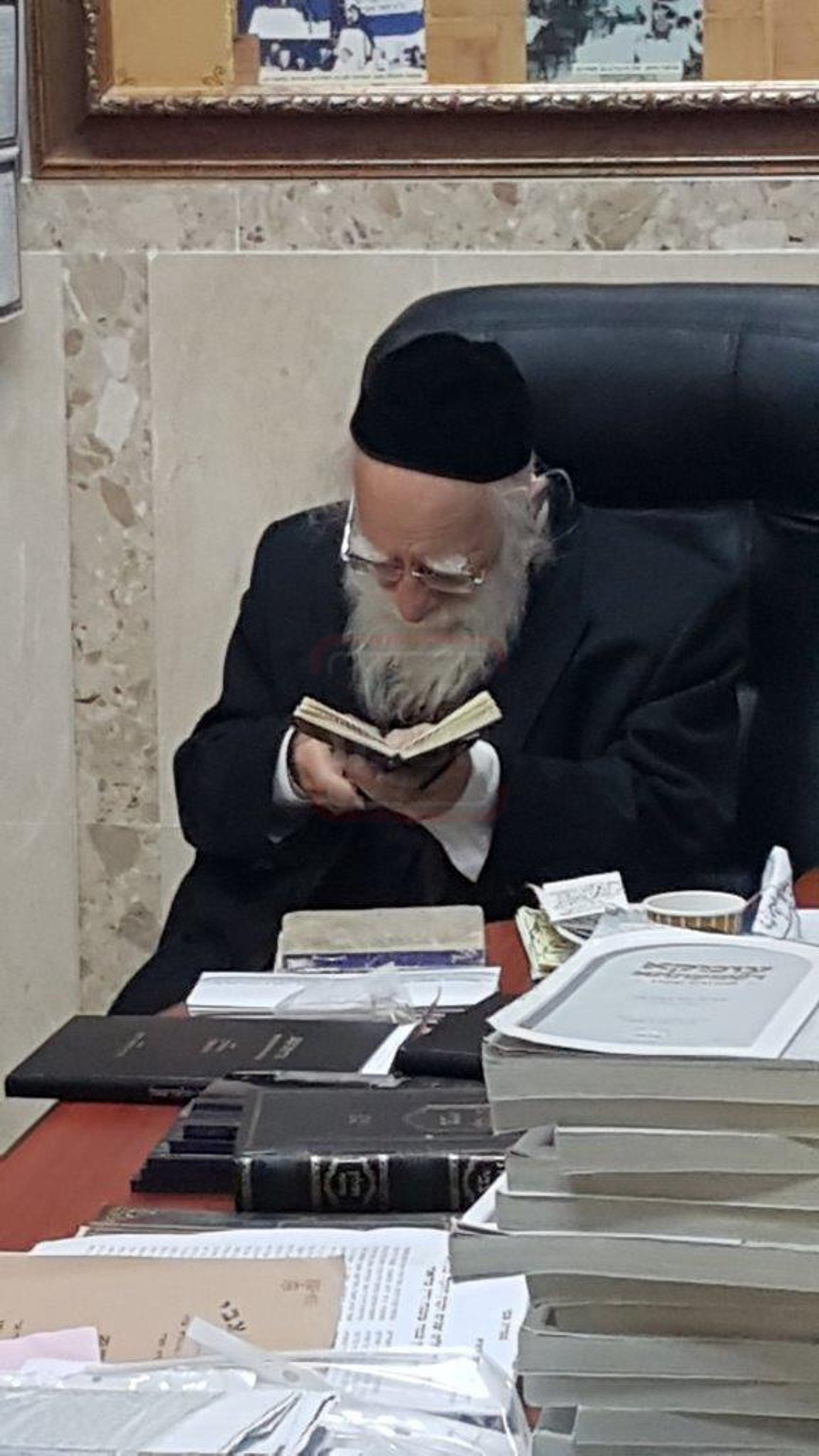 מראות חיי הגאון רבי אברהם אלטמן זצ"ל