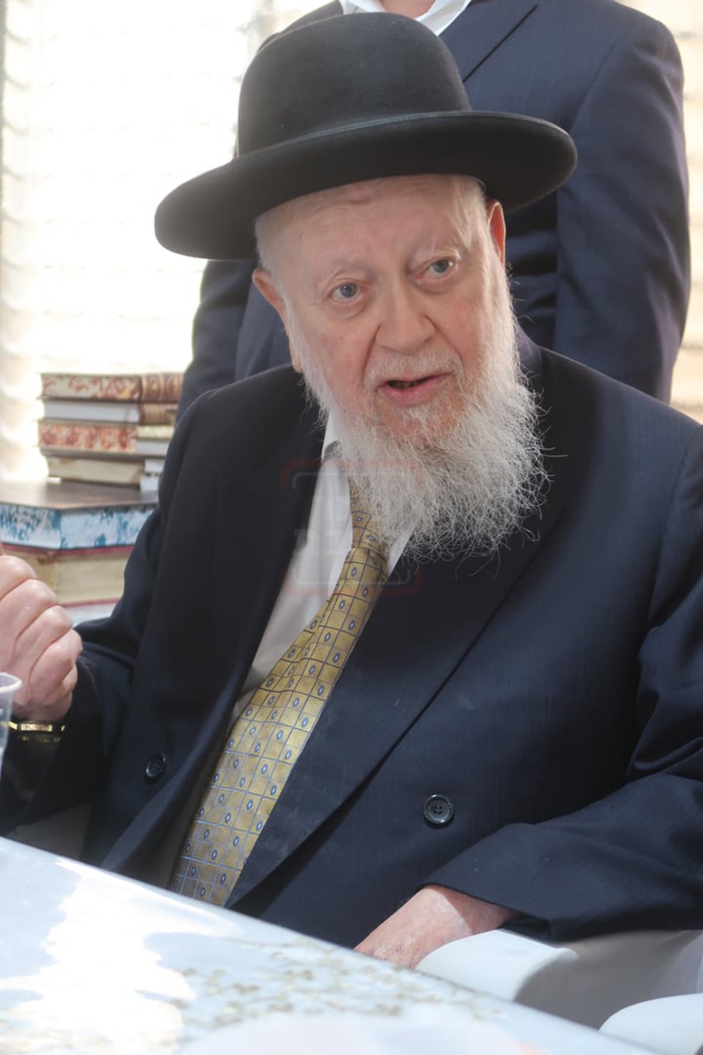 רבי עזרא בצרי בביקור חג אצל אחיו רבי דוד בצרי