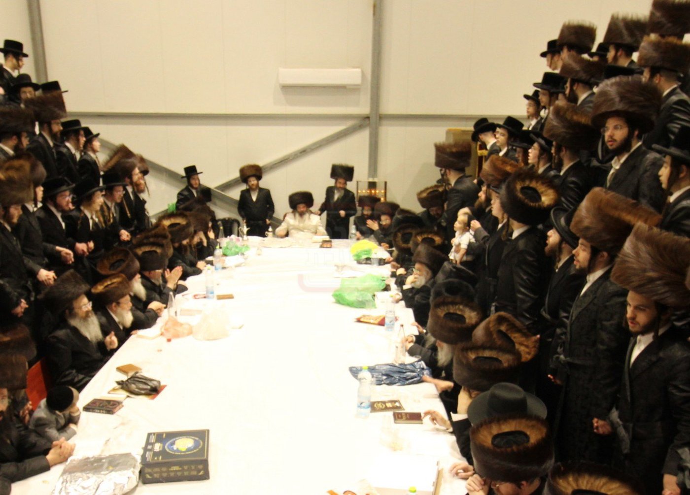 חג הפסח בחצה"ק זוטשקא