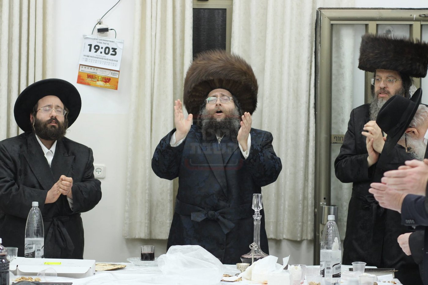 חג הפסח בחצה"ק ז'מיגראד