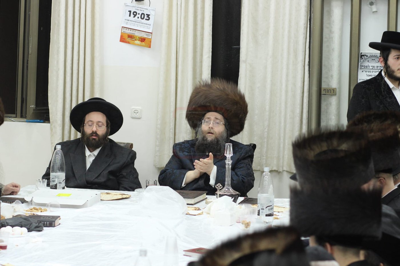 חג הפסח בחצה"ק ז'מיגראד