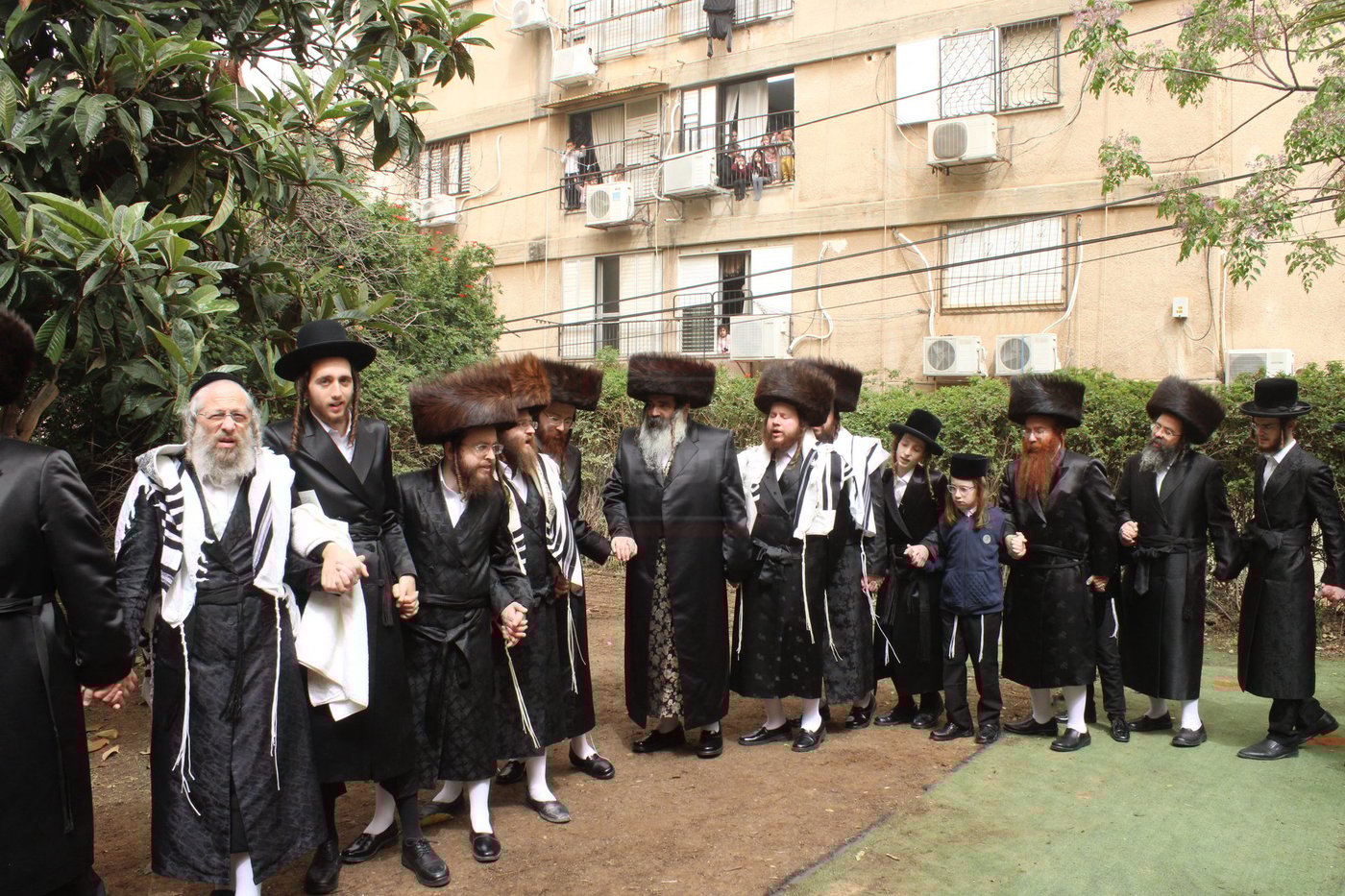 חג הפסח בחצה"ק זוטשקא