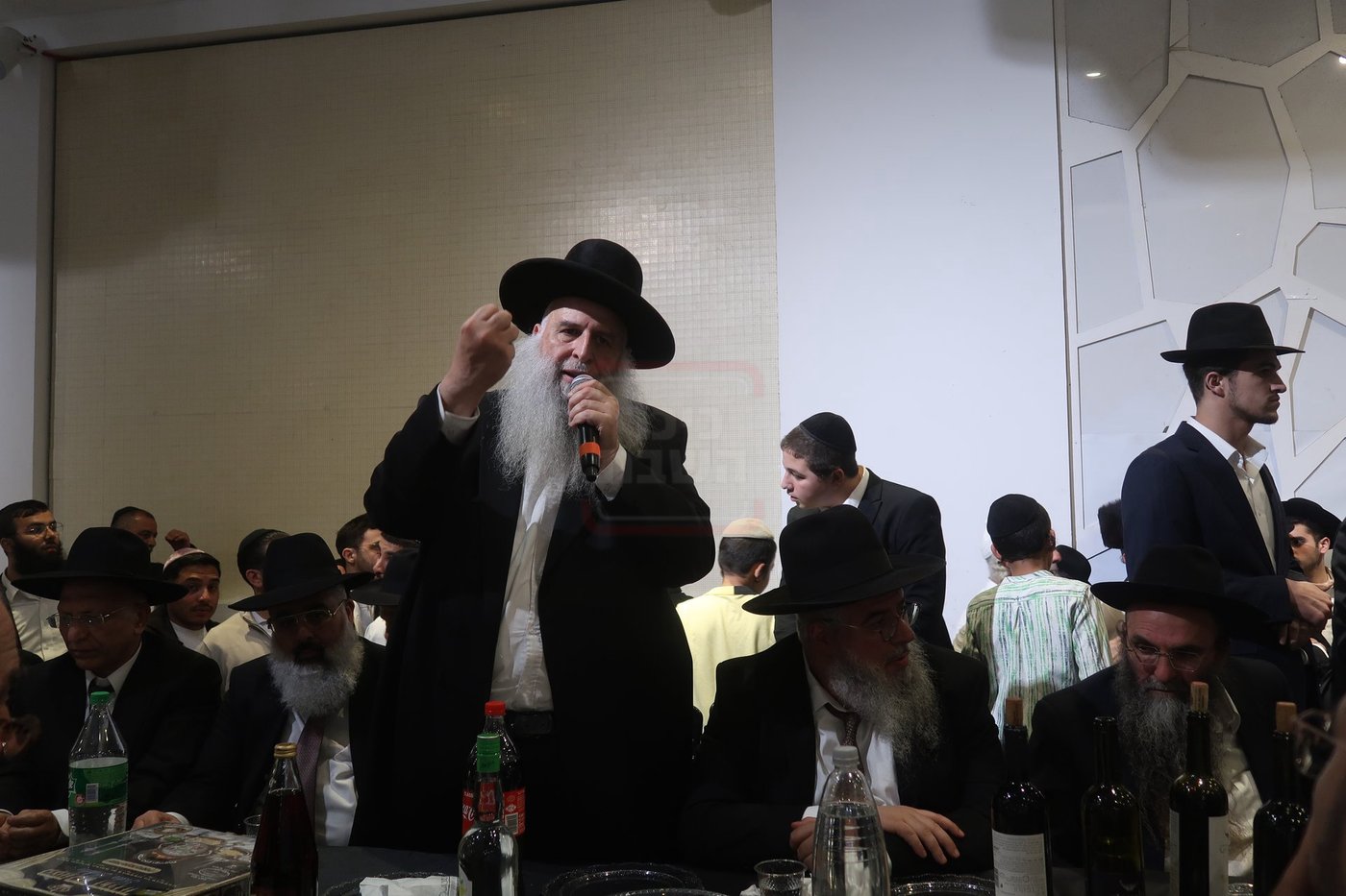 האדמו״ר רבי ישועה ורחמים אבוחצירא בהילולת אביו זצ"ל