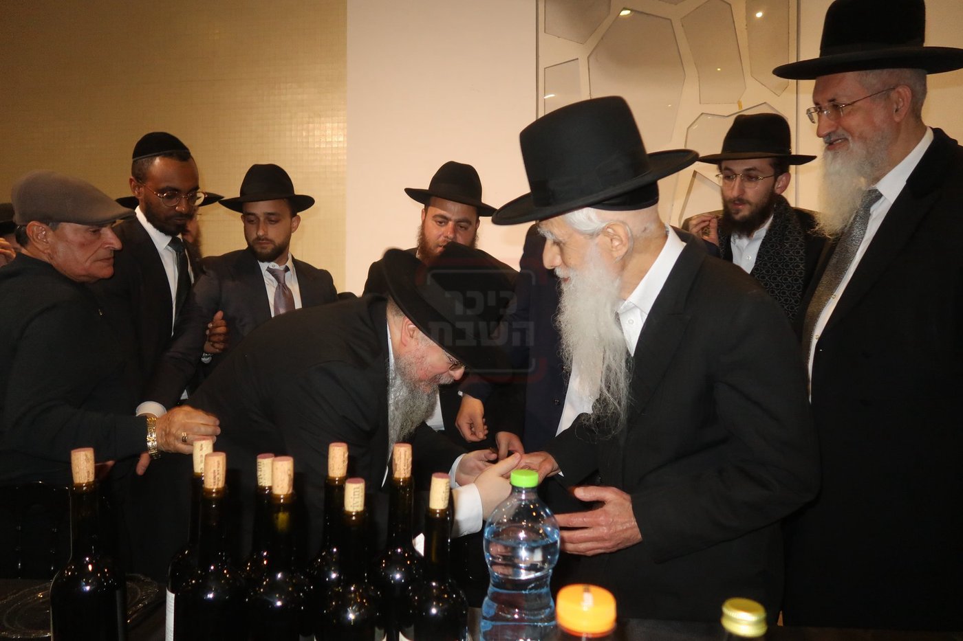 האדמו״ר רבי ישועה ורחמים אבוחצירא בהילולת אביו זצ"ל