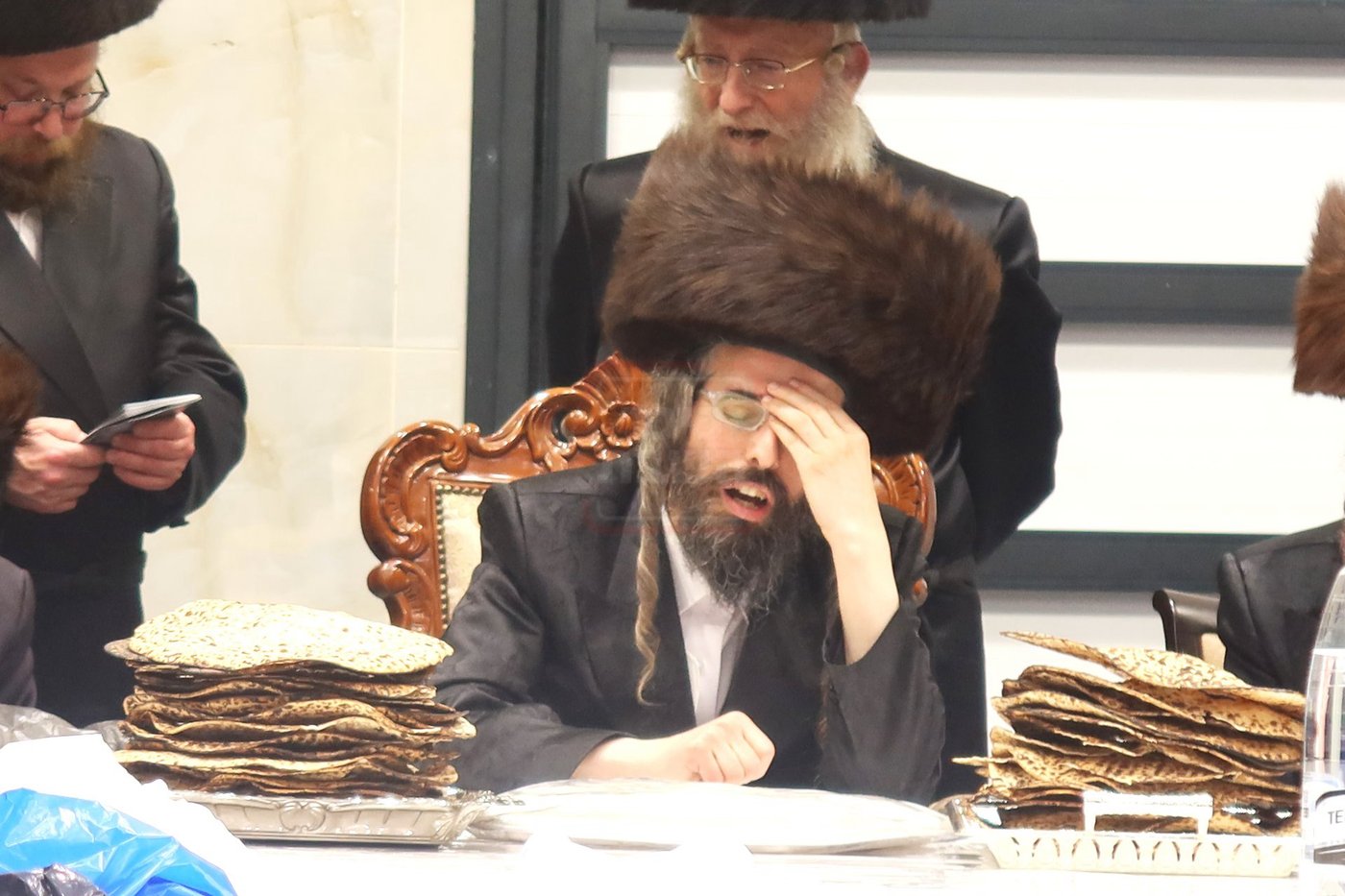 חג הפסח בחצה"ק זוועיהיל