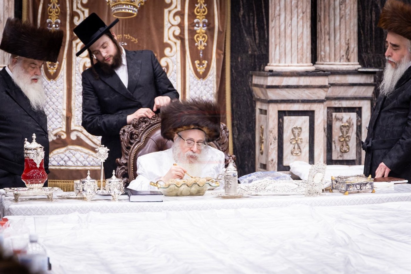 חג הפסח בחצה"ק צאנז קלויזנבורג