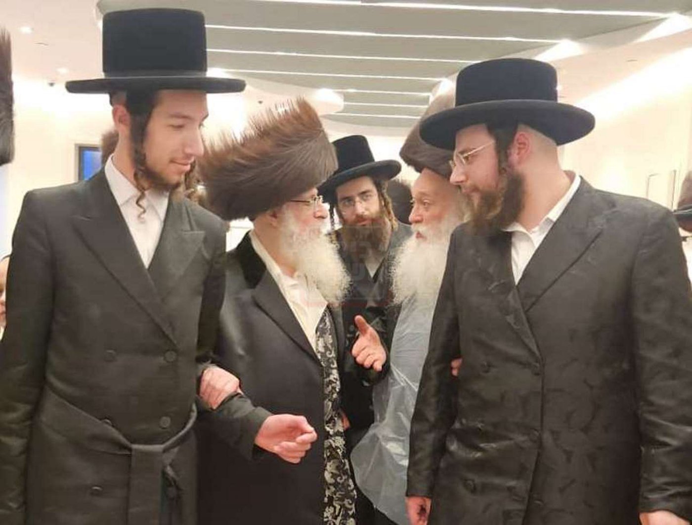 חג הפסח בחצה"ק צאנז קלויזנבורג