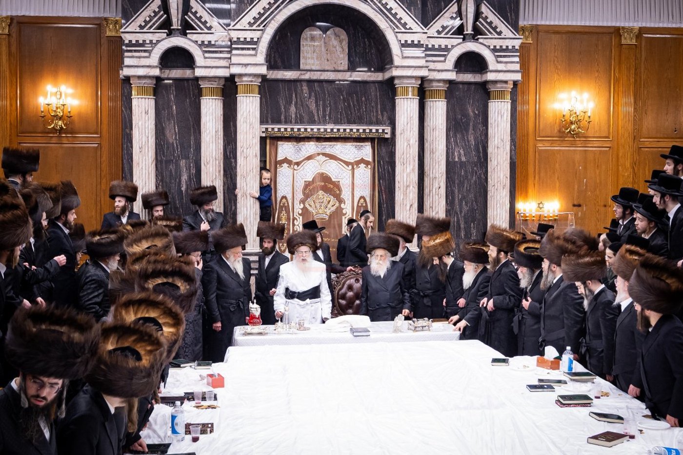 חג הפסח בחצה"ק צאנז קלויזנבורג