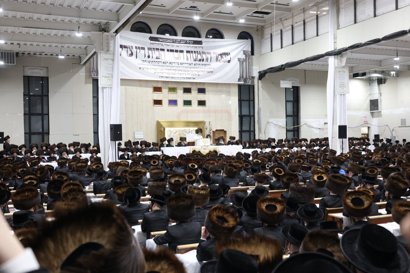 חג הפסח בחצה"ק סאטמר