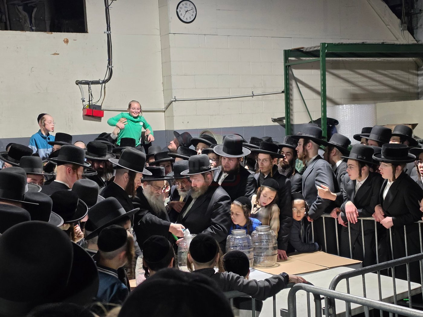 חג הפסח בחצה"ק סאטמר