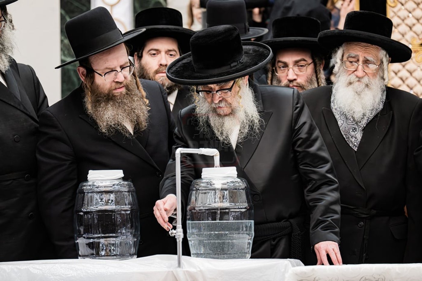 האדמו"ר מסאטמר בשאיבת מים שלנו