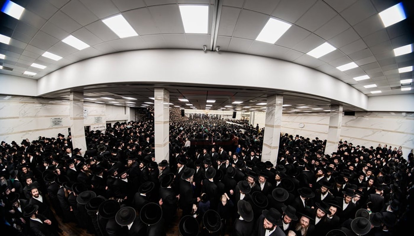 האדמו"ר מסאטמר בשאיבת מים שלנו