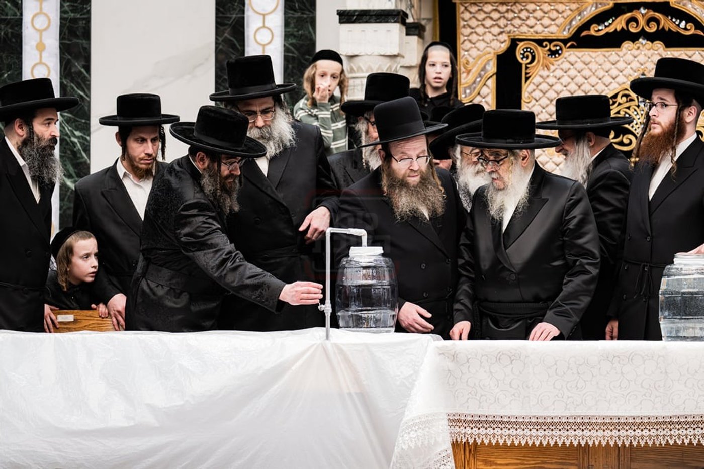 האדמו"ר מסאטמר בשאיבת מים שלנו