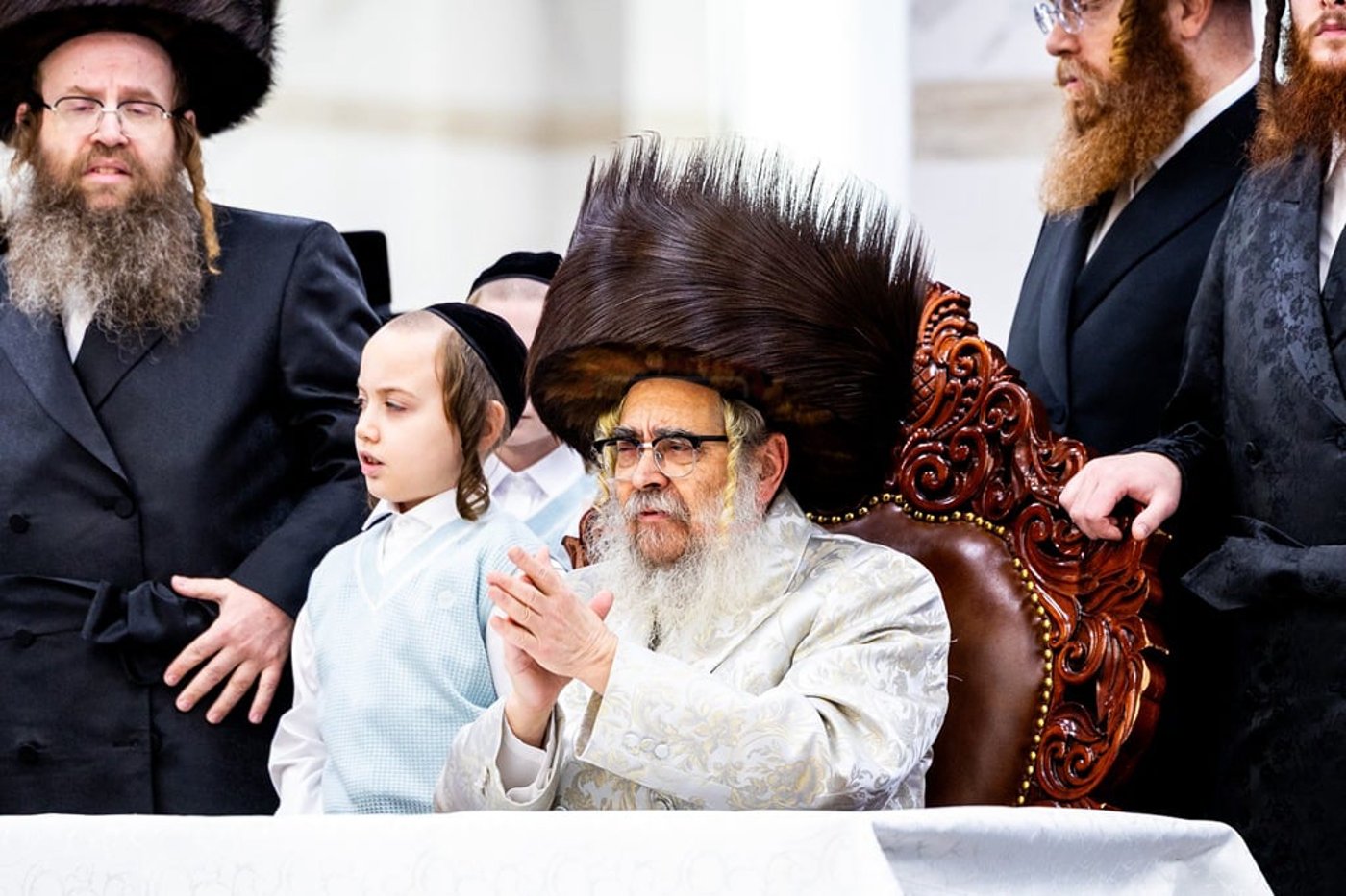 מעמד הפייסות ומסירת מתנות כהונה בסאטמר